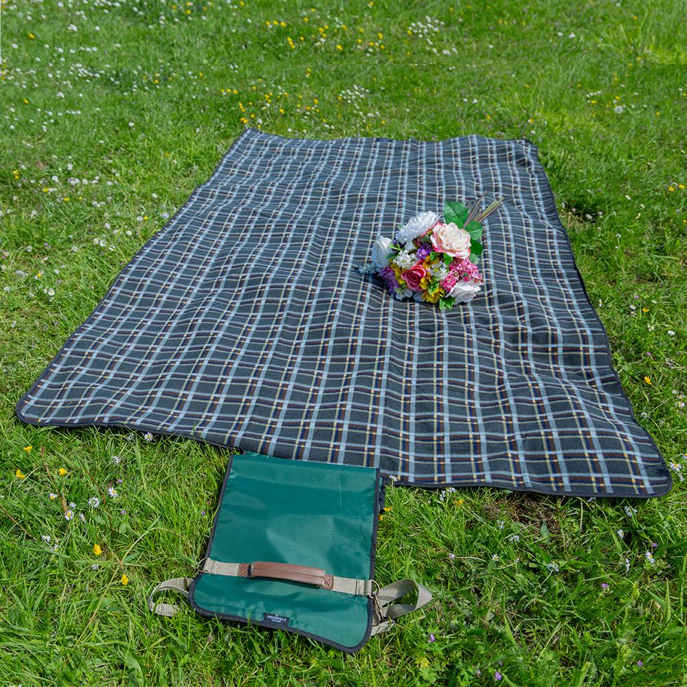 Greenfield Collection Luxury Plaid Picnic Blanket XL - Holiday Accent Ltd