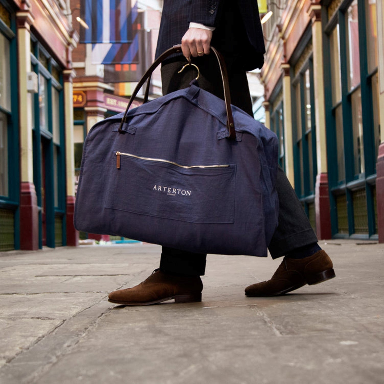 Luxury City Travel Garment/Suit Bag - Holiday Accent Ltd